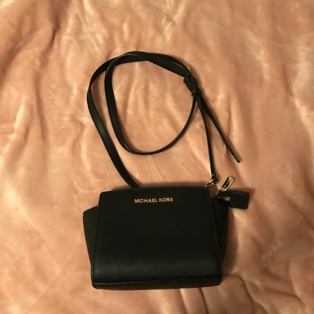 Michael Kors mini crossbody